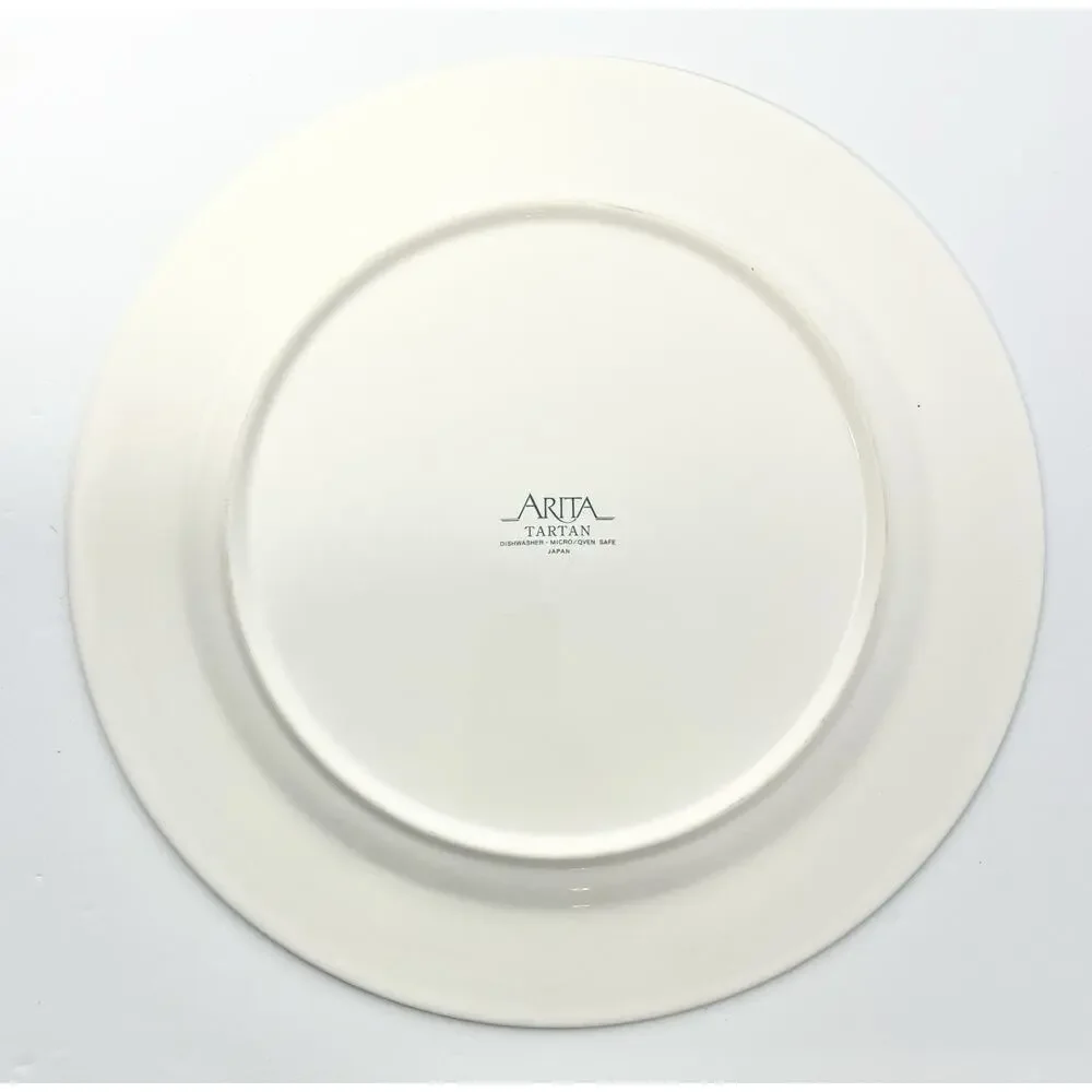 Arita “Tartan Plaid” 13-Piece Ceramic Dinnerware Set